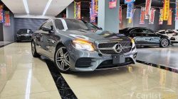 Buy stylish coffee tables for small spaces that shine