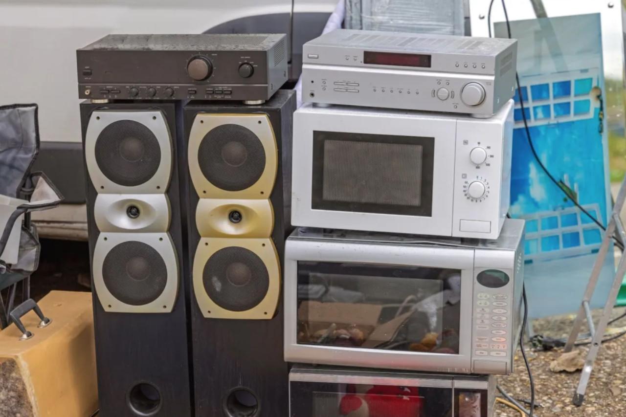 Used Household Appliances For Sale Ann Arbor MI - Kiwanis Thrift Sale Thrift store appliances
