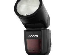 Godox V1 Flash Evaluating the Round Head Speedlite Performance for Events