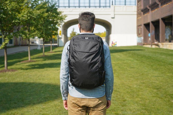 Minaal Carry-On 3.0 Reviewing the Professional Gear Protection Design