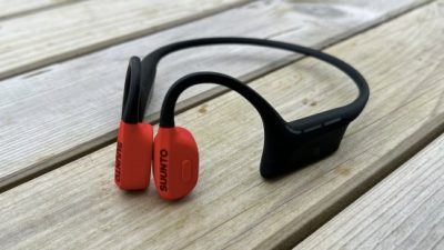 Suunto Wing Reviewing the Best Bone Conduction Headphones for Hiking