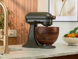 KitchenAid Artisan Series Tilt-Head Stand Mixer Performance Test Unveiled