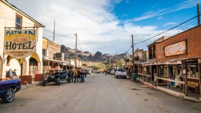 Road Trip Adventure – Route 66 – Hertz Rental Awaits