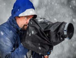 Rain Cover – Waterproof – Think Tank Photo Guide