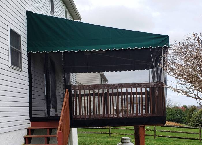 This Pop-Up Portable Screened-In Porch Sets Up In Just Seconds Screened outdoor canopy