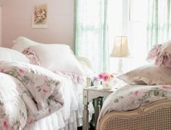 Slipcovered Sofa – Shabby Chic – Rachel Ashwell Unveiled